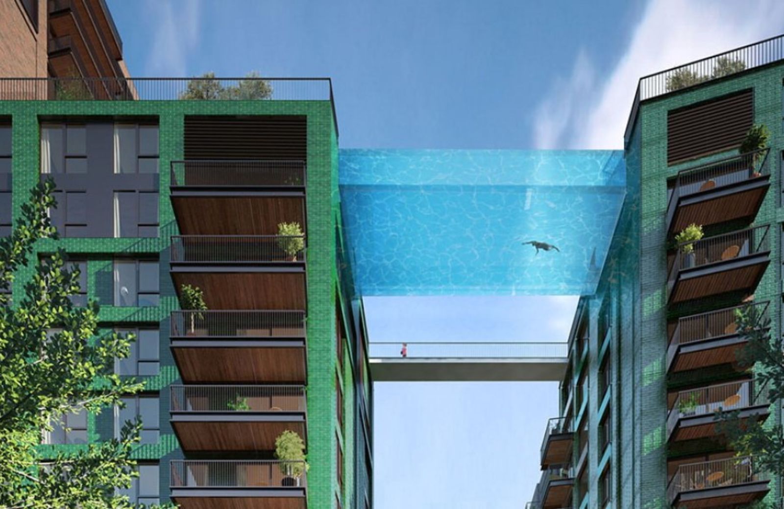La piscina-ponte di Londra per nuotare sospesi nel vuoto