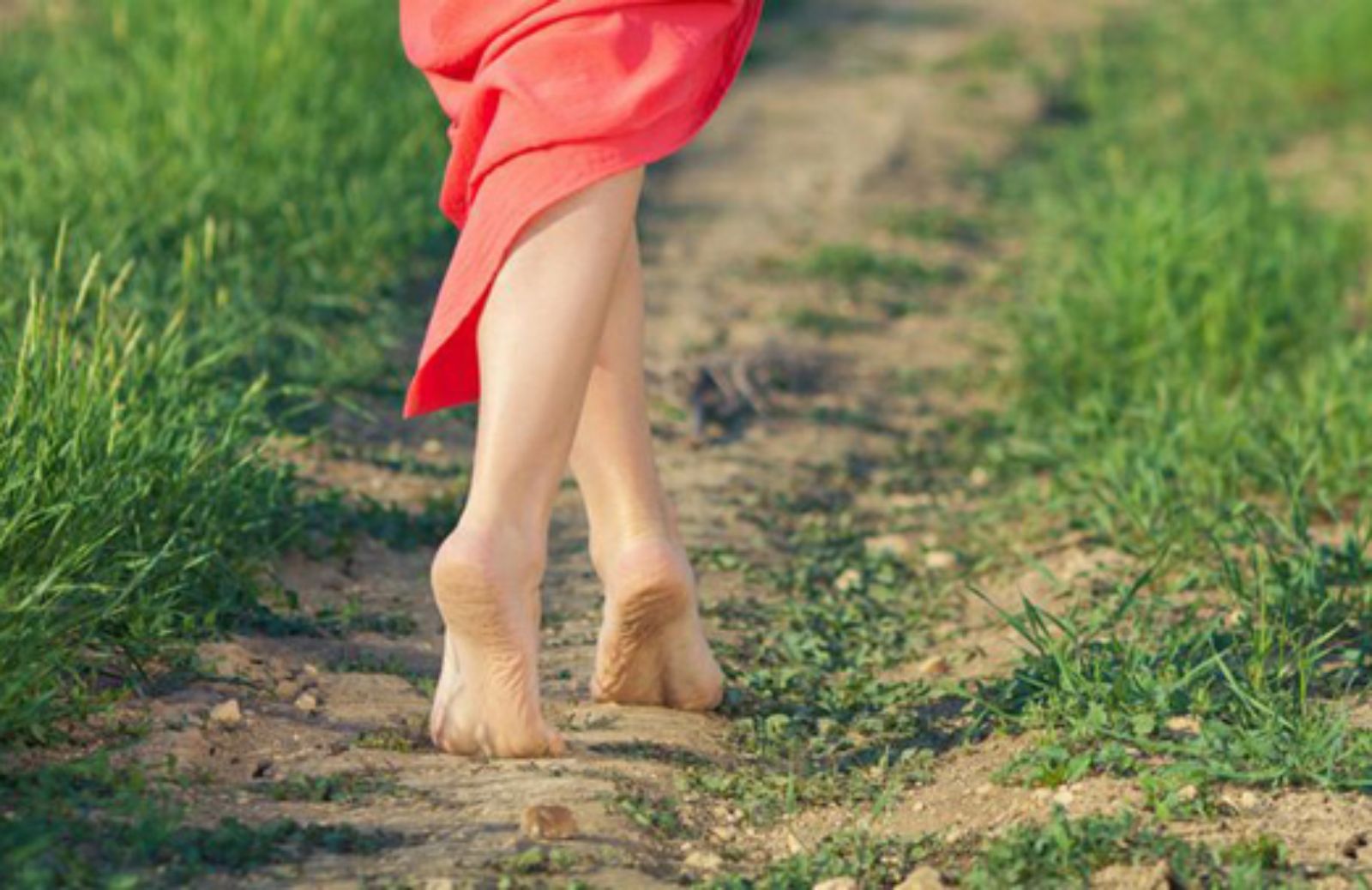 I 5 benefici del Barefooting