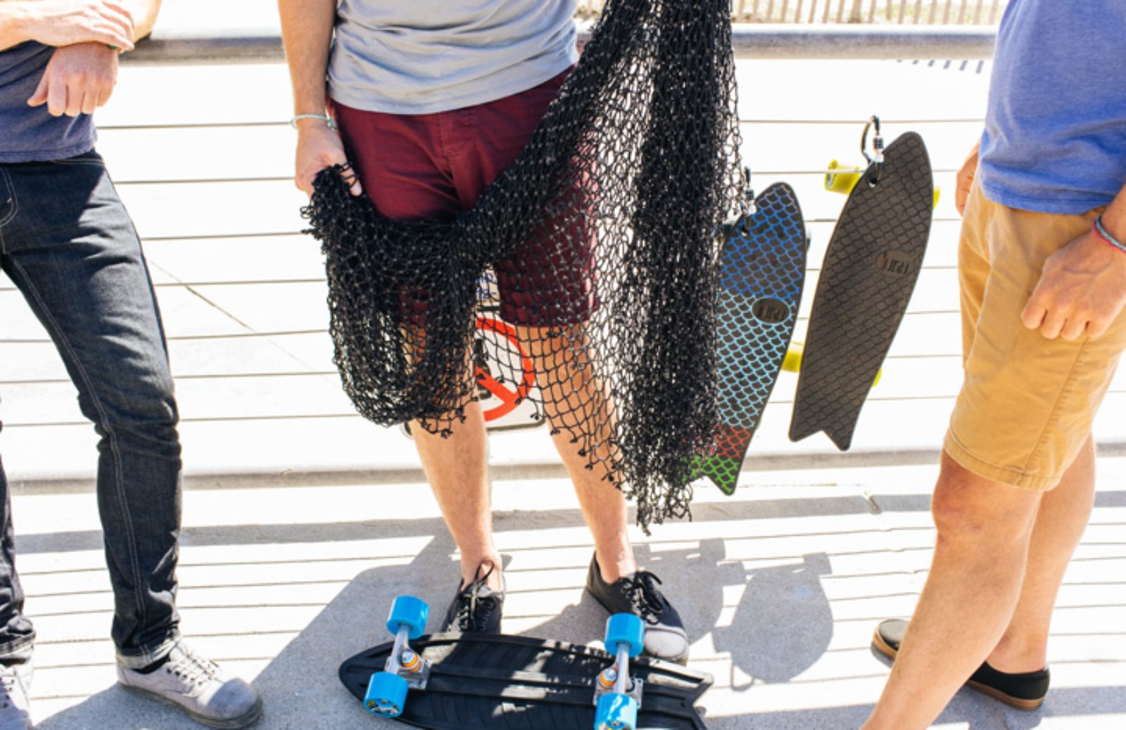 Net Positive, quando le reti da pesca diventano skateboard e occhiali