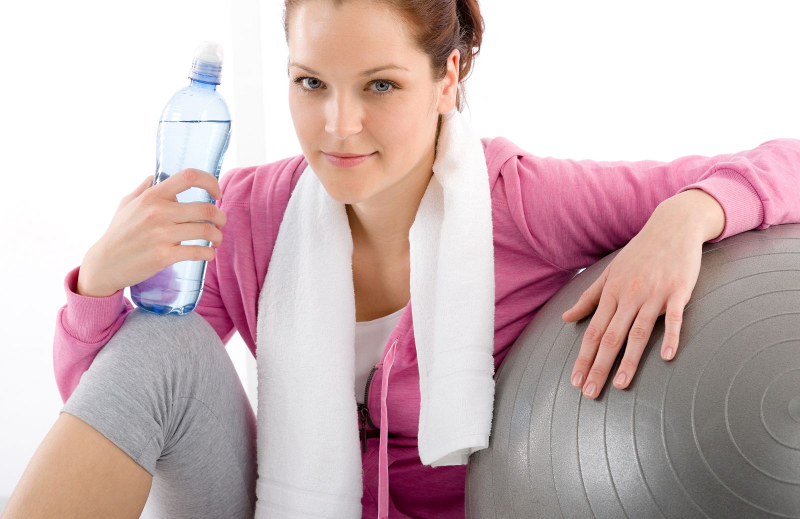 Durante l'esercizio fisico bisogna bere?