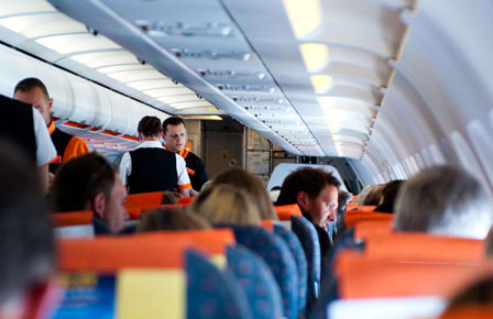 I 5 comportamenti da evitare quando viaggi in aereo 