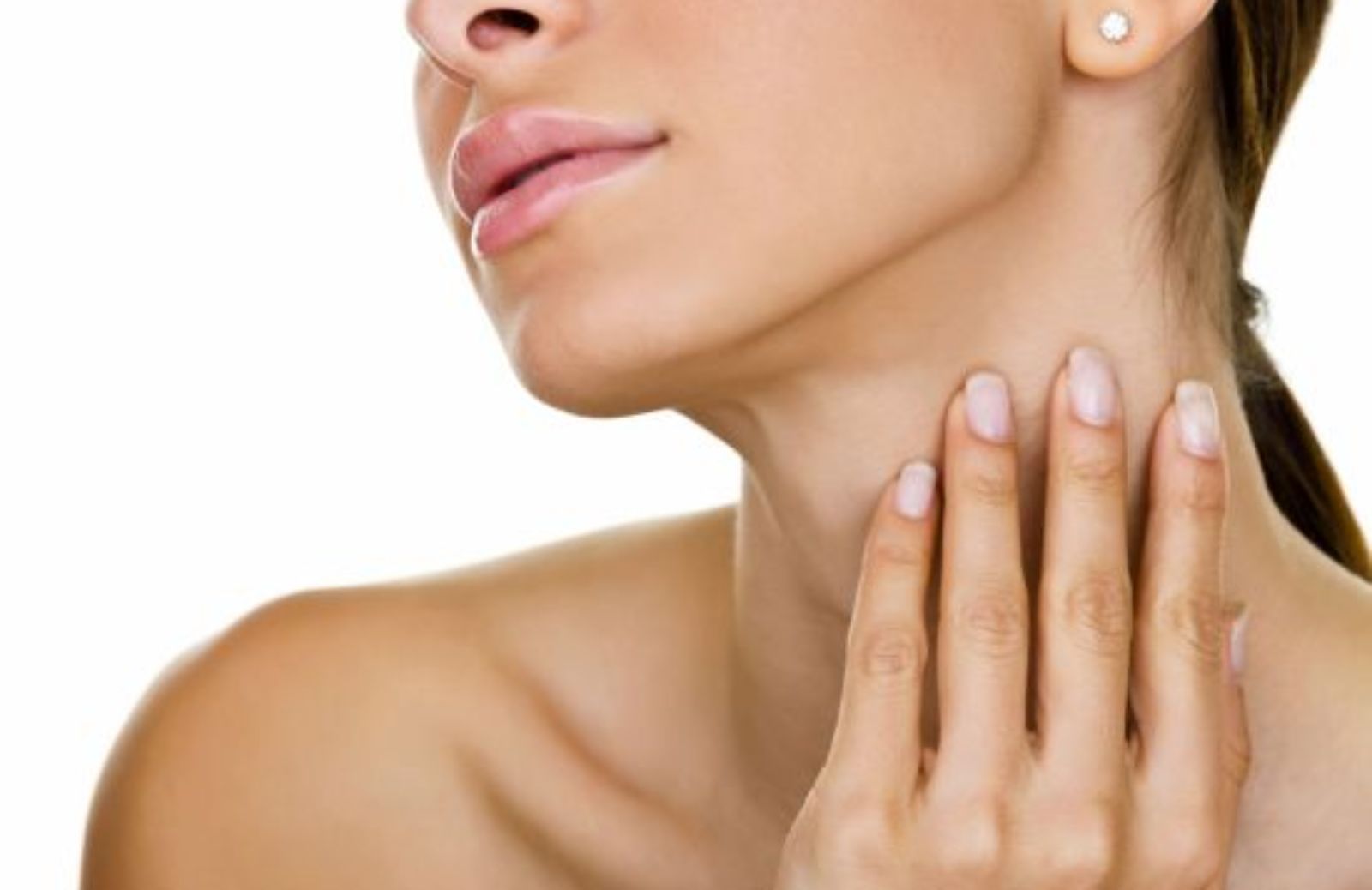 Rughe sul collo: 10 rimedi per prevenirle