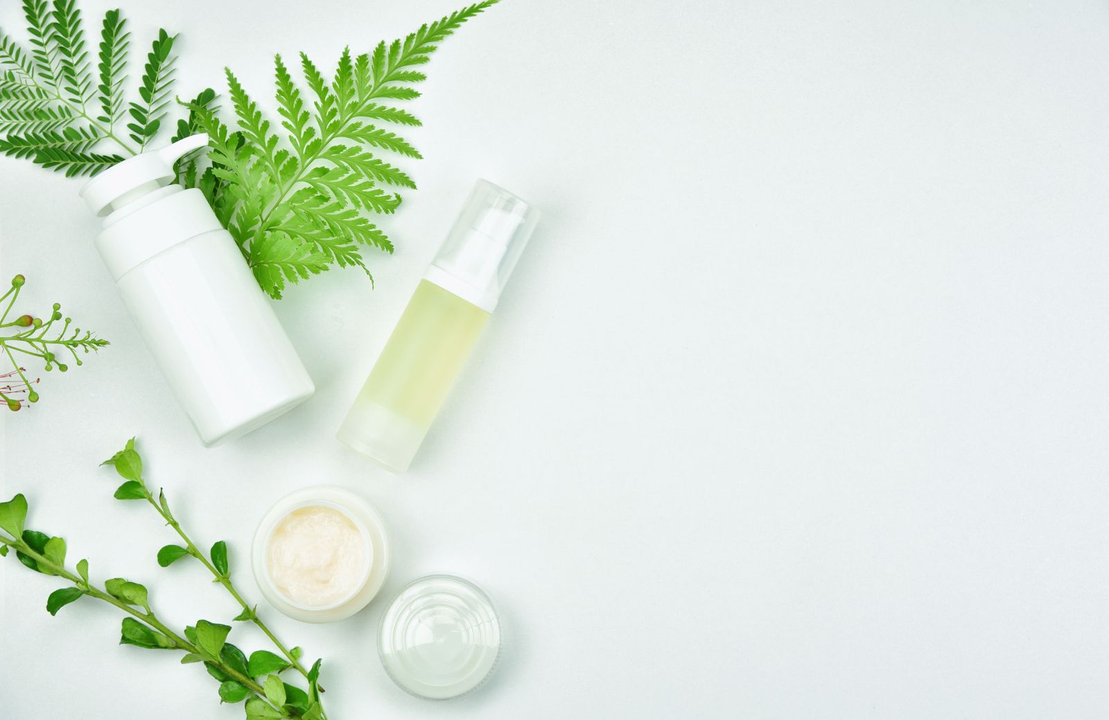 INCI: i top 10 ingredienti naturali da ricercare nei cosmetici