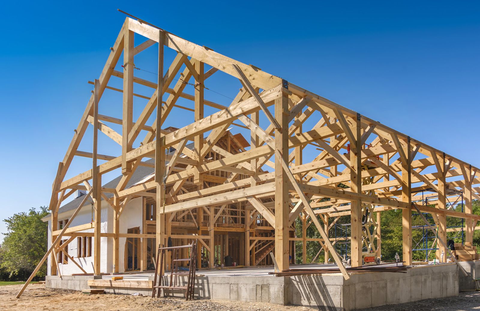 Come acquistare una casa in costruzione: rischi e vantaggi
