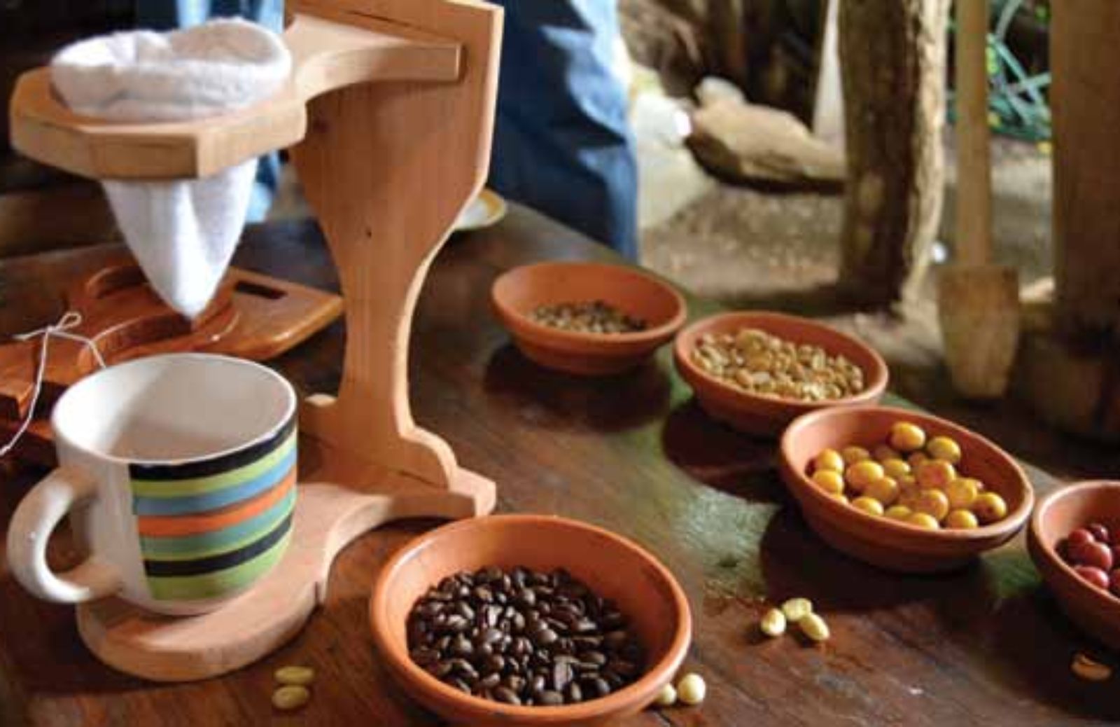 Il caffè chorreado: alla scoperta delle tradizioni del Costa Rica