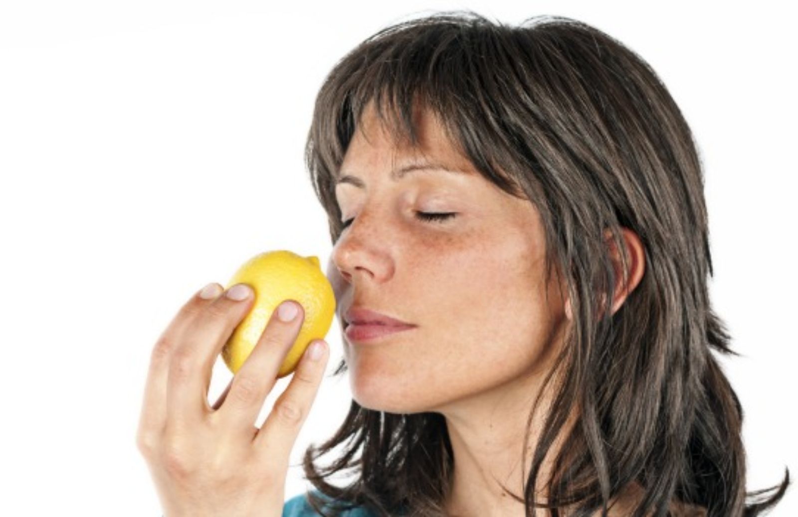 SOS sudore: l'aiuto profumato e insostituibile del limone