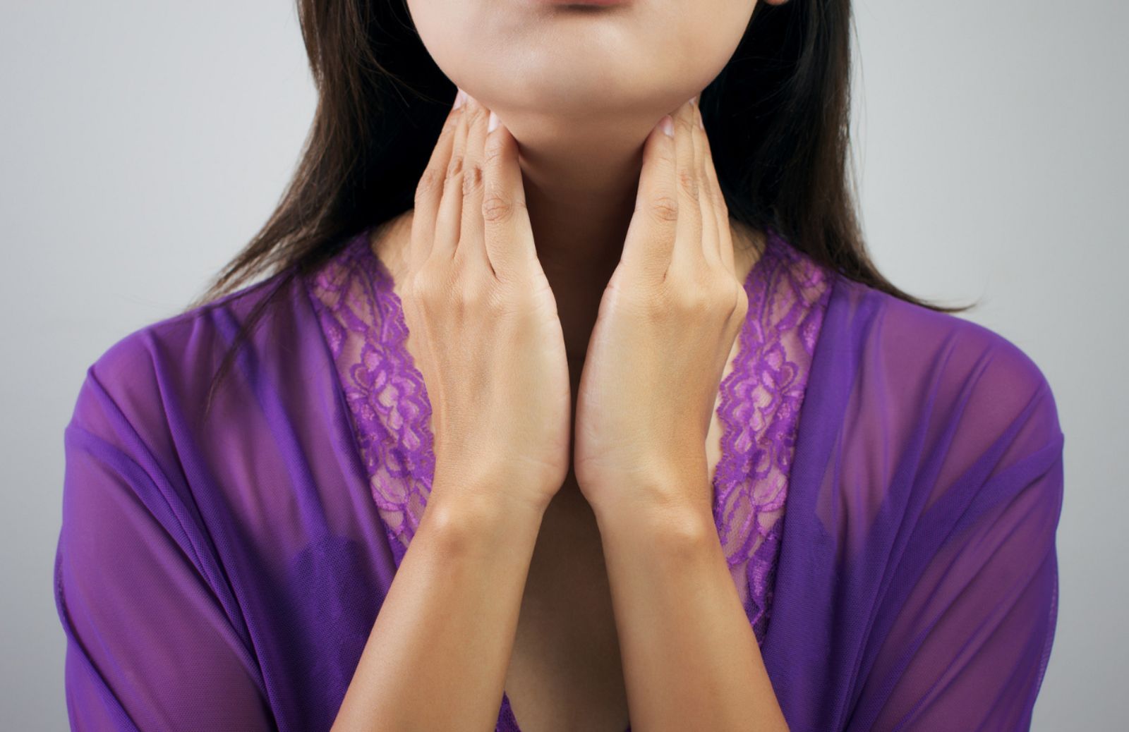 Come riconoscere i sintomi di un problema alla tiroide