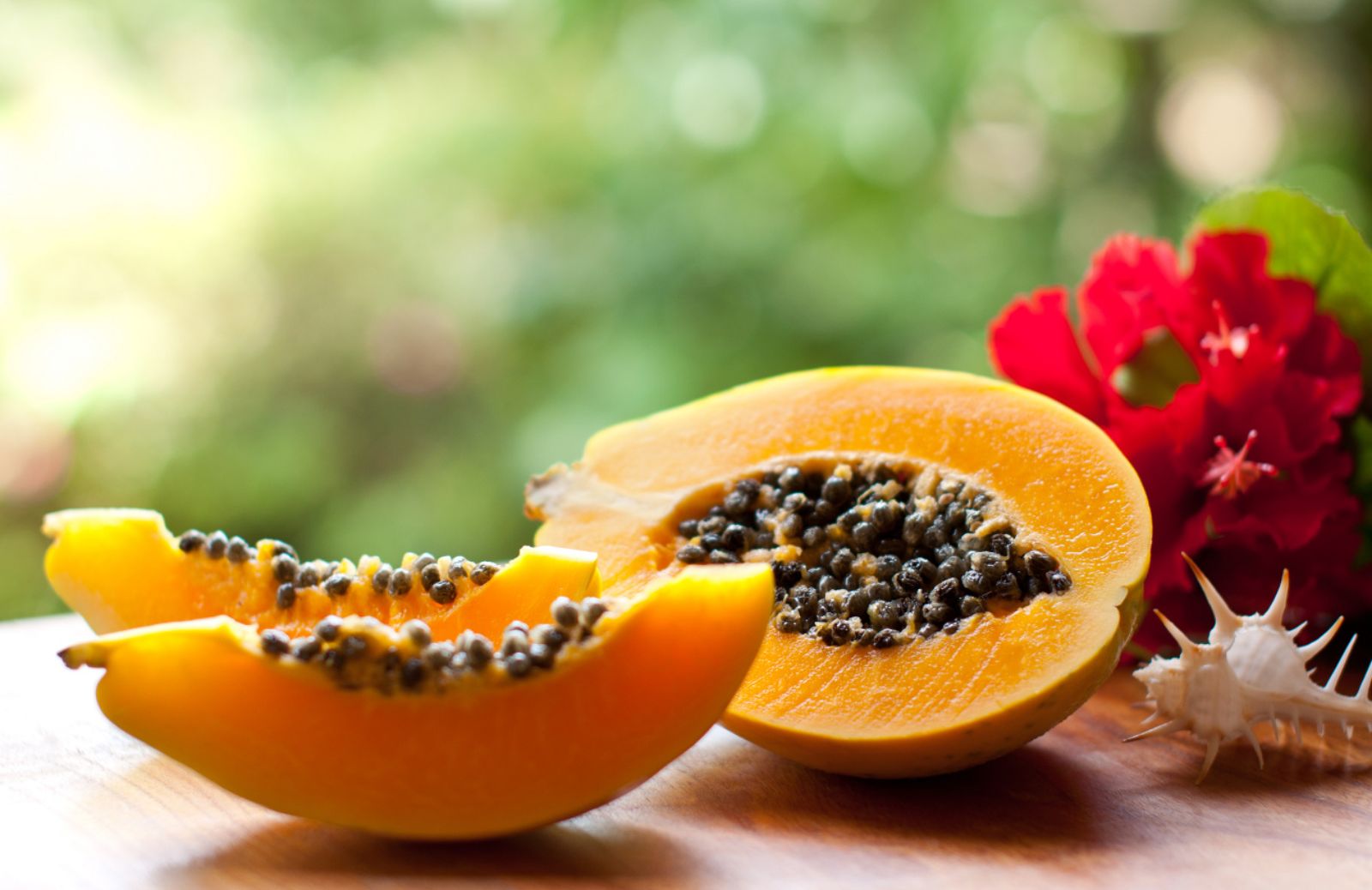 Come proteggere la salute con i benefici della papaya
