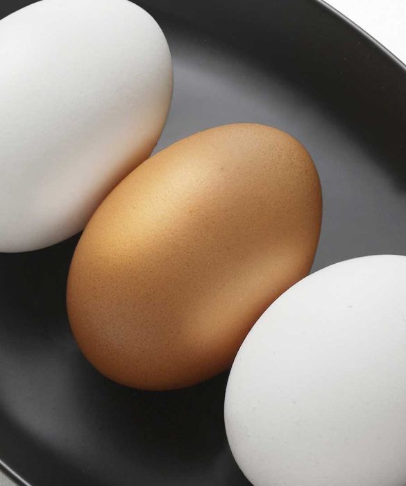 Ricche di vitamine B5, D, E, zinco e Omega 3, le uova sono un toccasana per il buonumore. Ma attenzione a non esagerare!