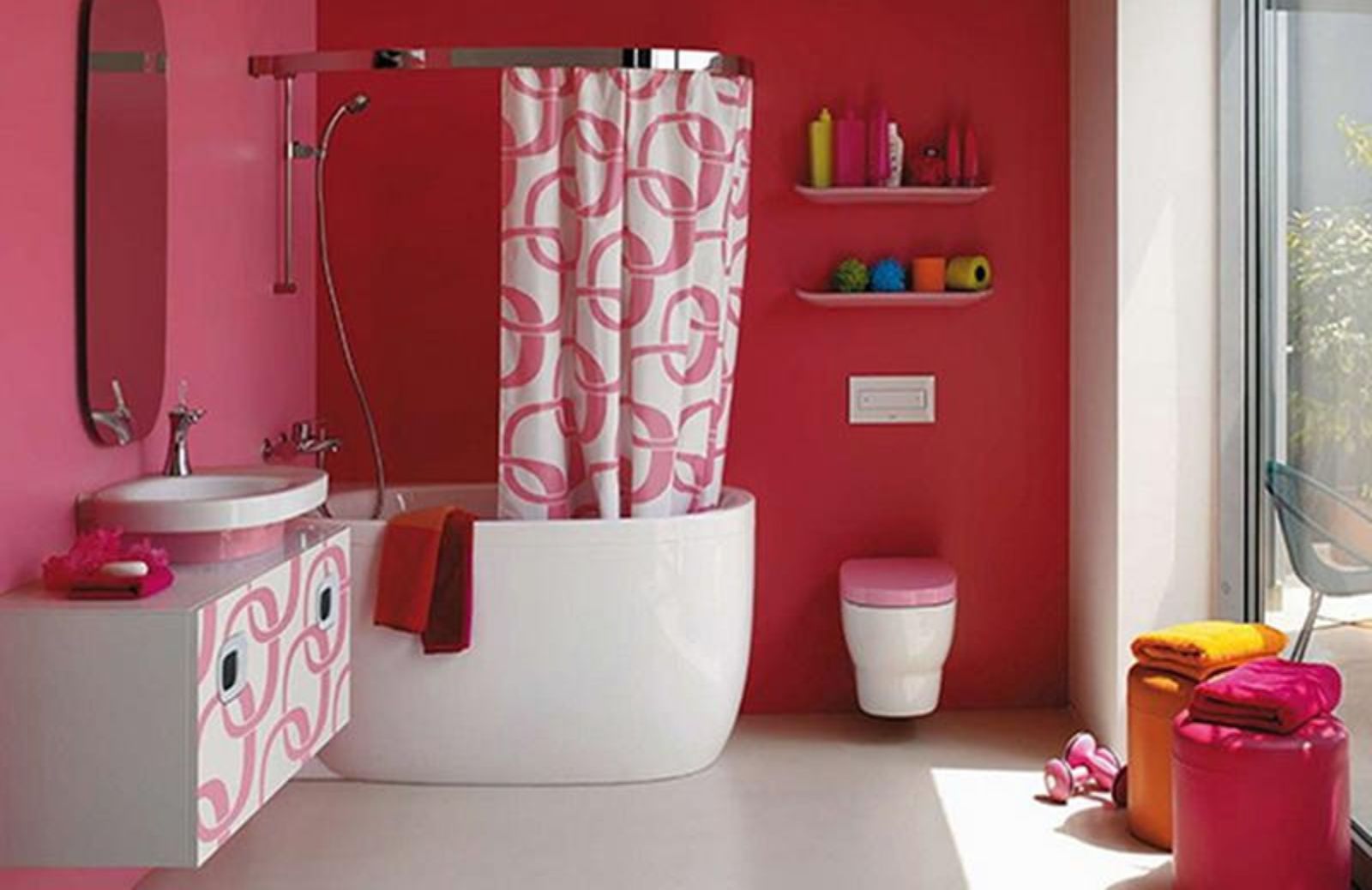 5 idee per arredare un bagno piccolo con i colori