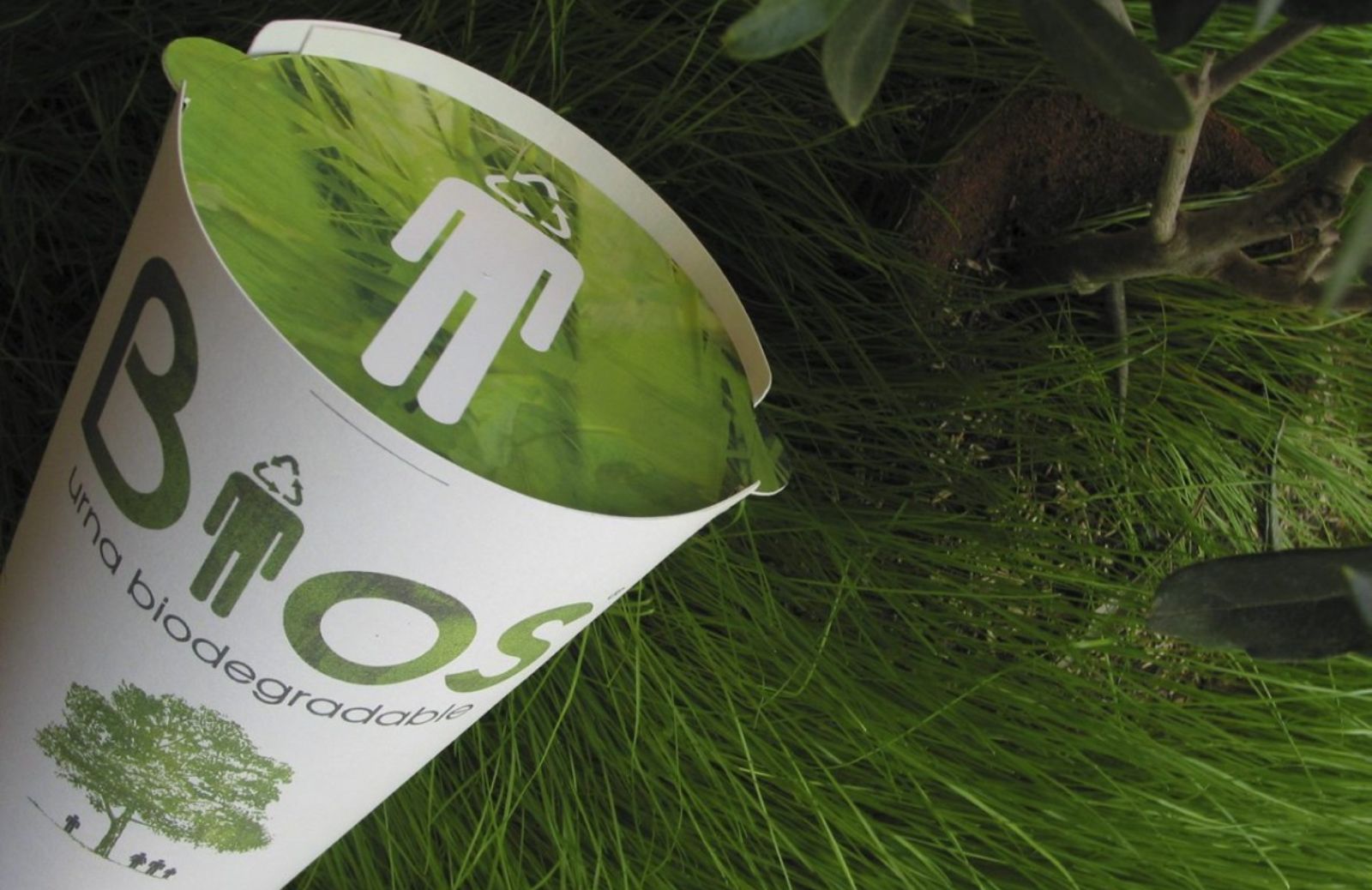 Anche a Napoli l’urna Bios per ceneri biodegradabile al 100%