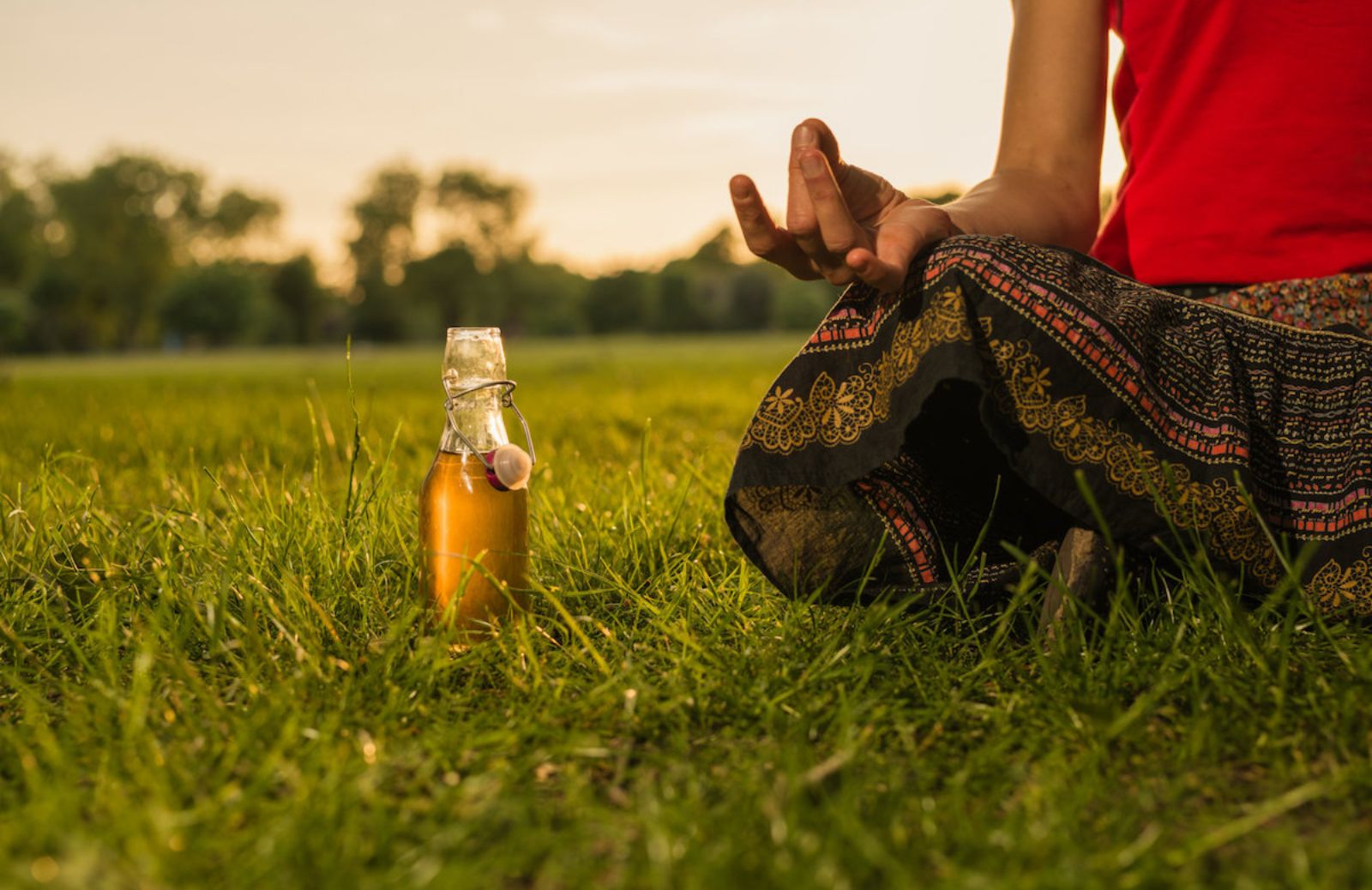 La migliore disciplina da praticare questo autunno è il beer yoga