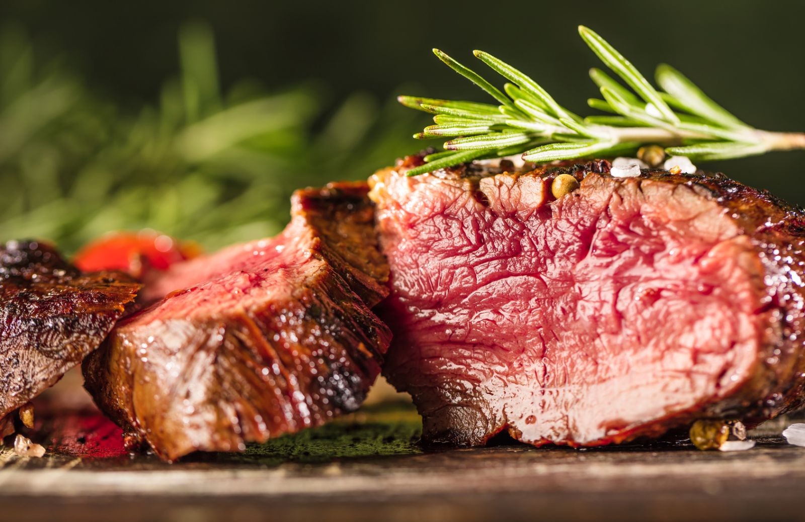 Al sangue, media o ben cotta: come cuocere la bistecca perfetta