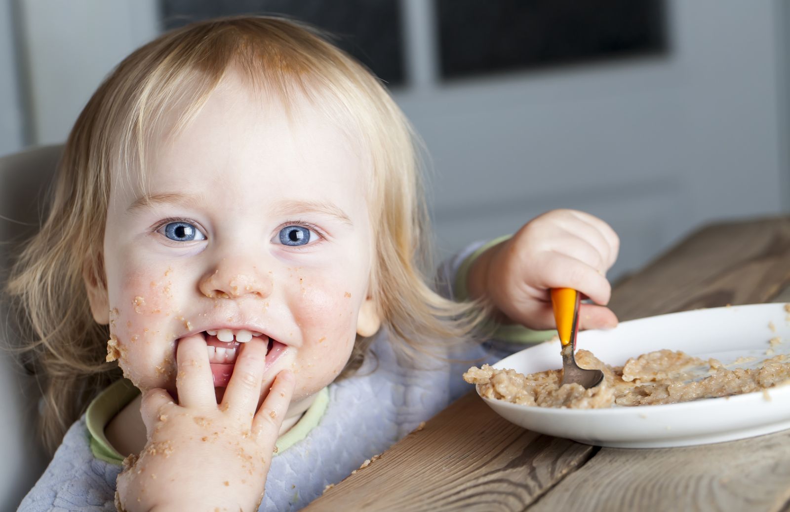 Alimentazione nei bambini: in regola il 90% delle sostanze