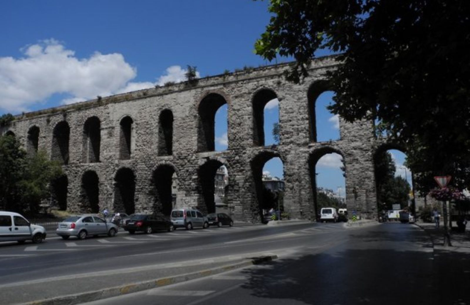 I 5 acquedotti più antichi e spettacolari del mondo 