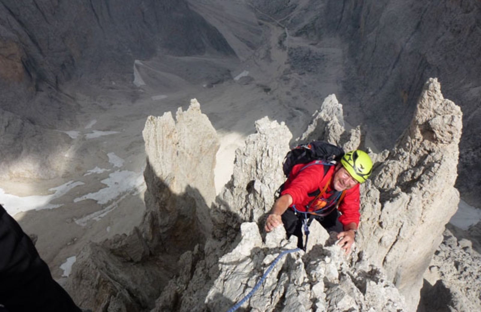Le 10 cose che non devono mancare nell’attrezzatura di un alpinista