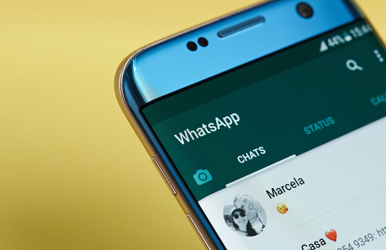 Stato di WhatsApp: le frasi più belle e originali