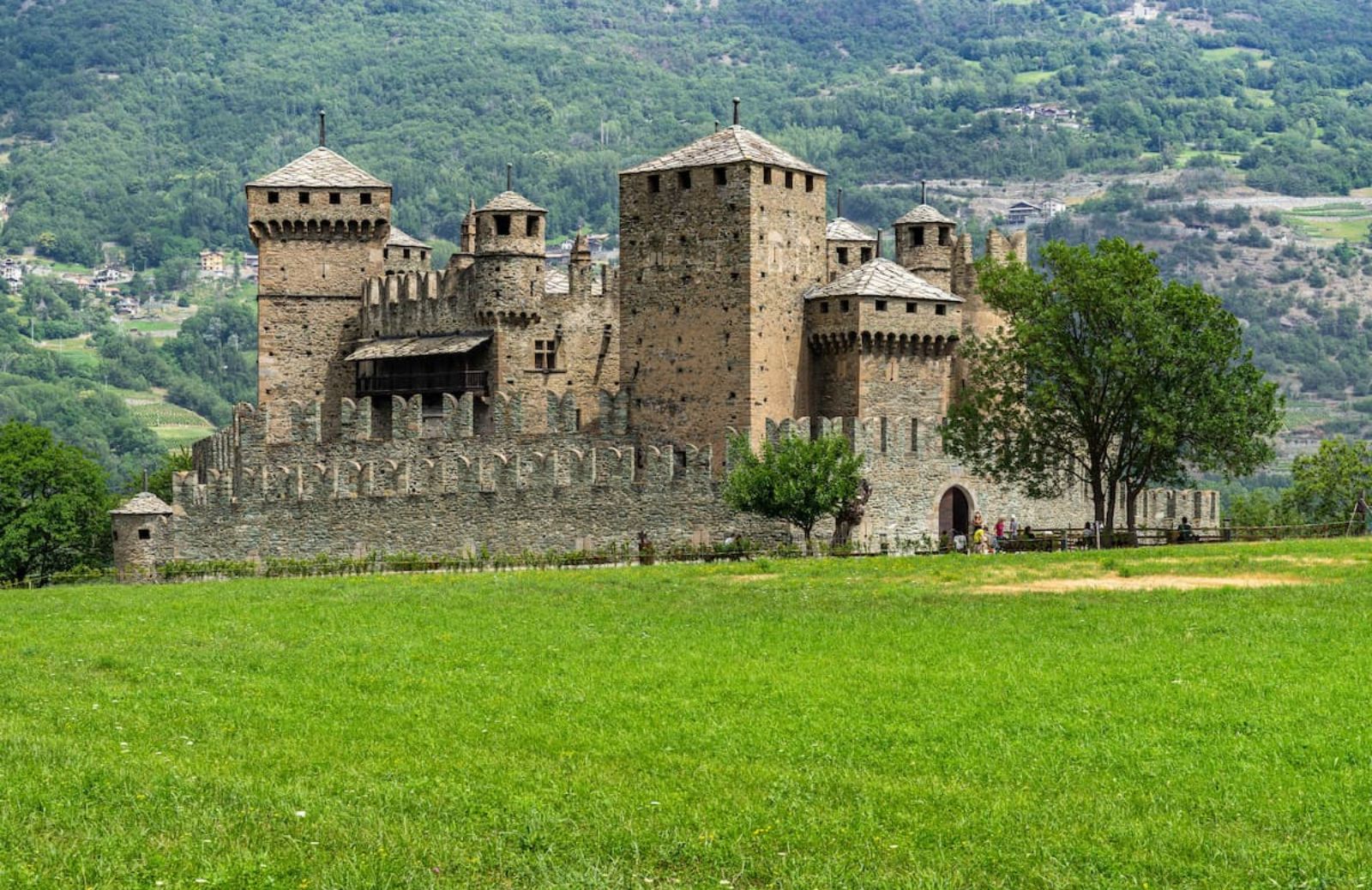 Castelli in Italia: i più belli da visitare in autunno