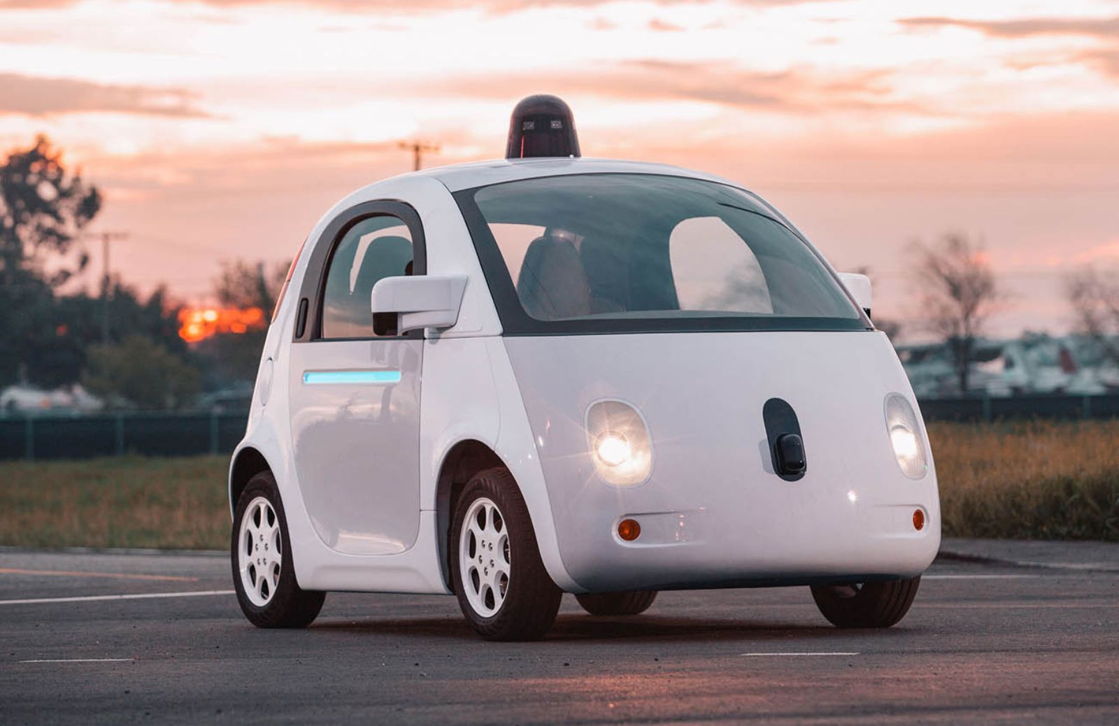 Google car: ecco l'auto che va senza autista