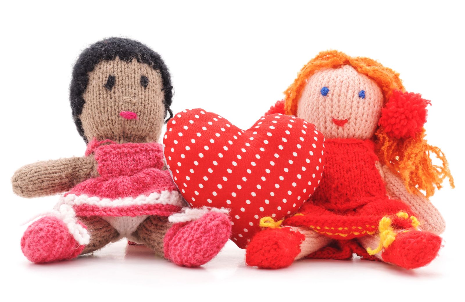 Bambole di pezza fai da te: 3 idee originali per sorprendere i vostri bambini