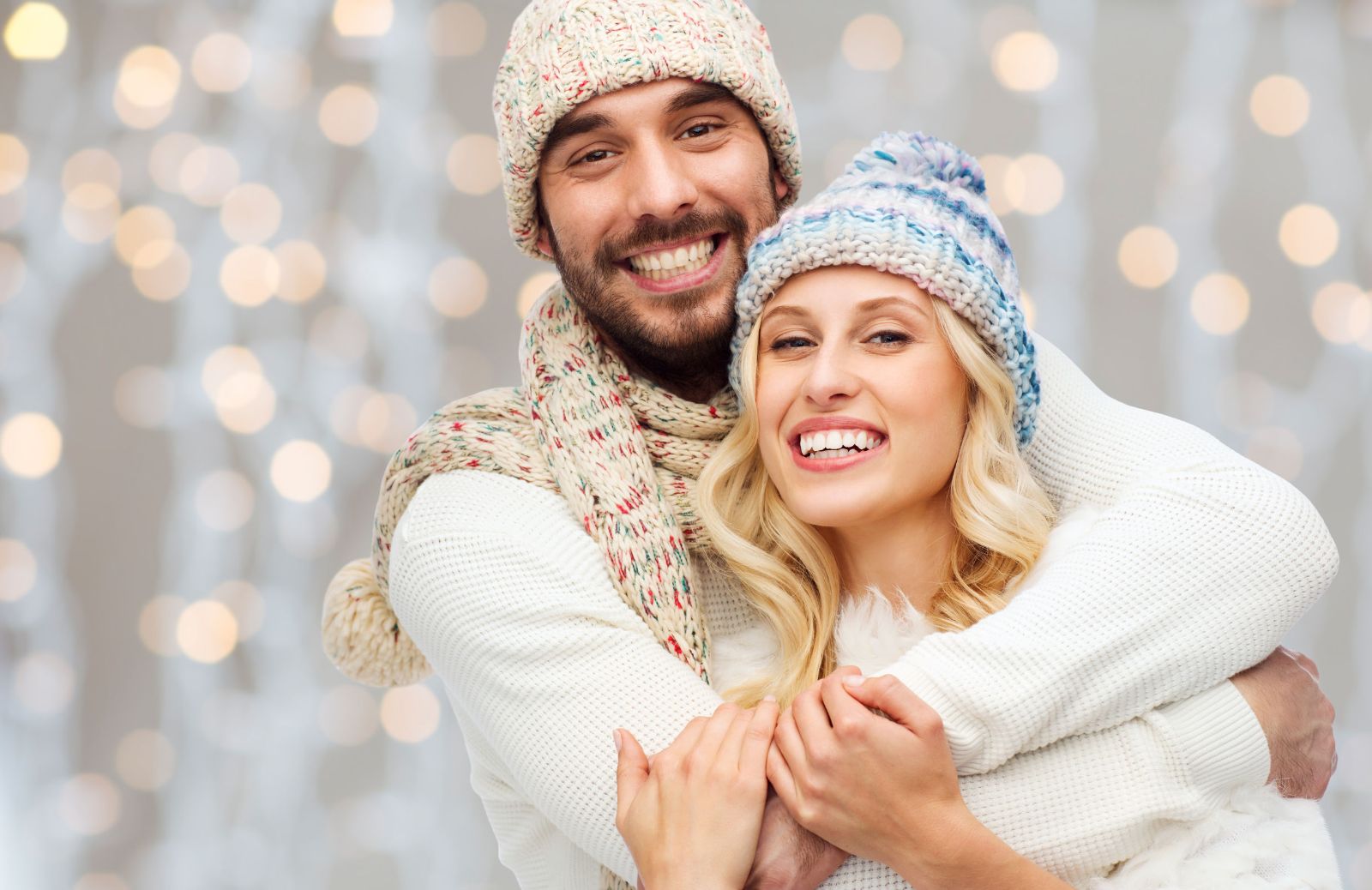 Come vestirsi a Natale: 3 idee stilose e perfette anche in casa