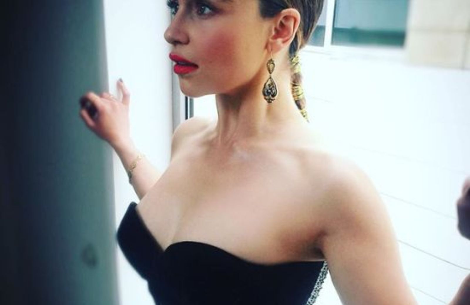 Emilia Clarke: i 10 look più belli