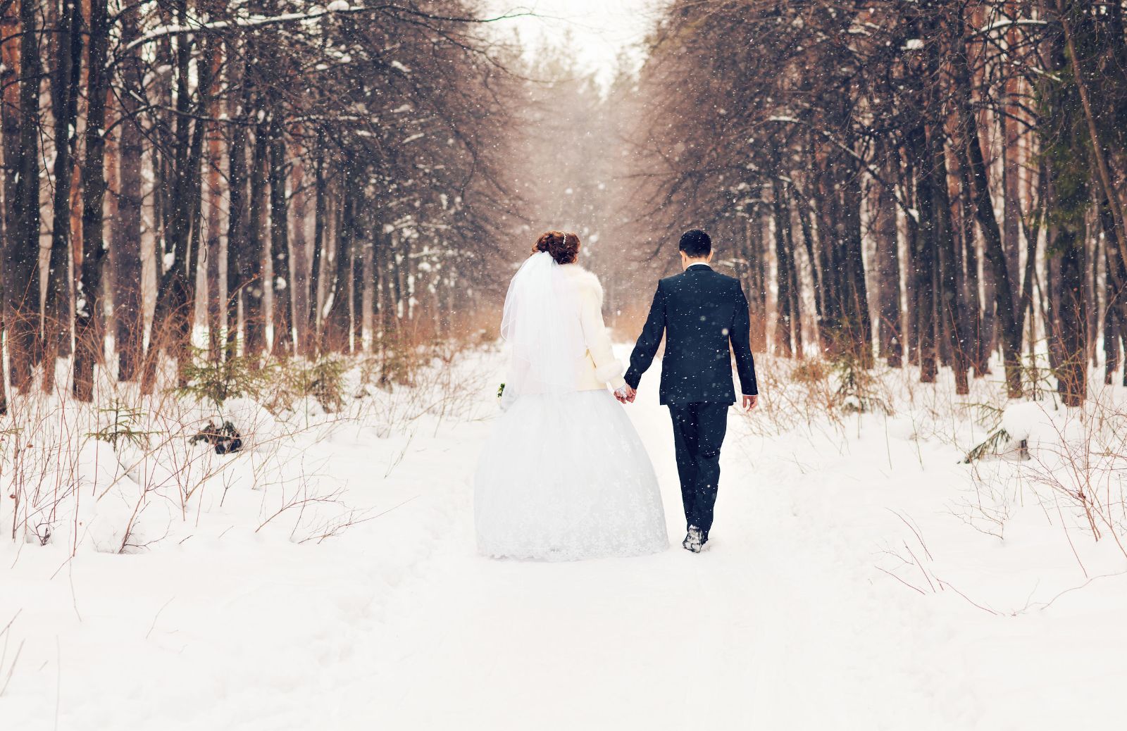 SOS Matrimoni invernali: 5 vestiti per non sfigurare