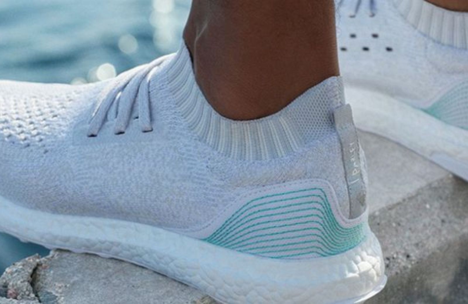 Adidas: le prime sneakers realizzate con le plastiche dell'oceano