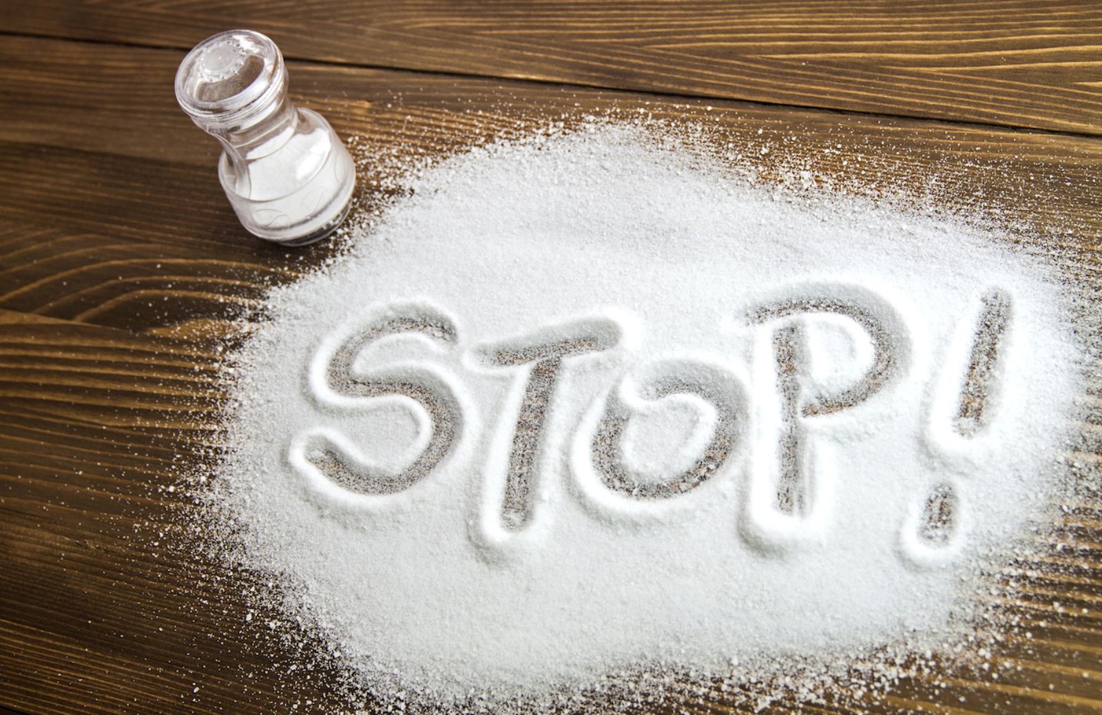  Gli 8 benefici di una vita a basso contenuto di sale