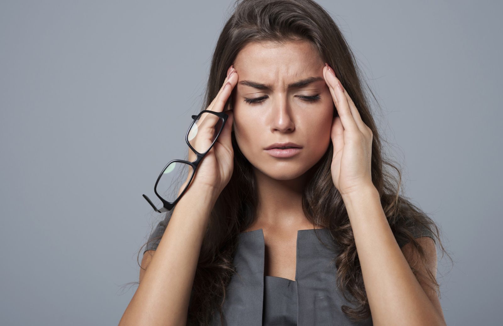 Mal di testa: l'emicrania è causata da una carenza di vitamine?