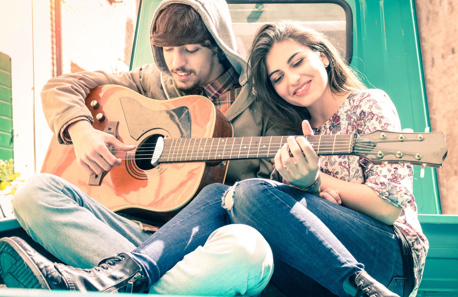 Come scrivere una canzone d'amore: 10 step da seguire