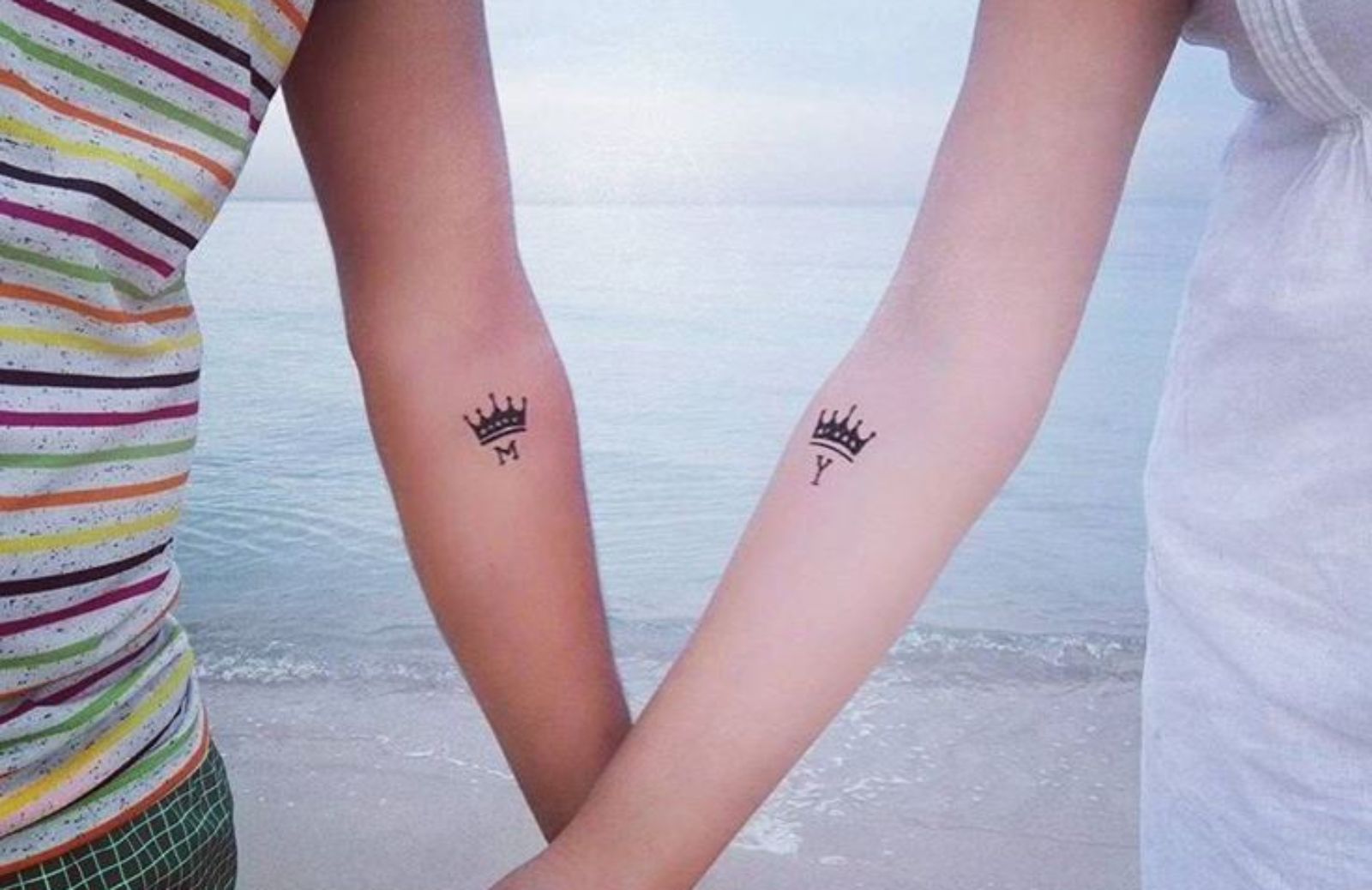 Tatuaggi d'amore piccoli: ecco alcune idee da copiare