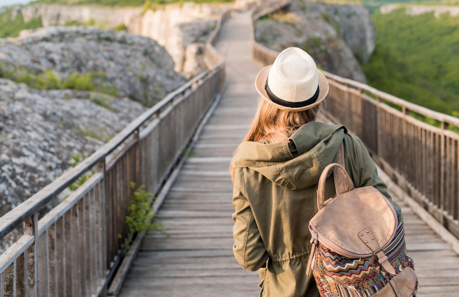 Viaggi per cuori spezzati: dove andare dopo la fine di un amore
