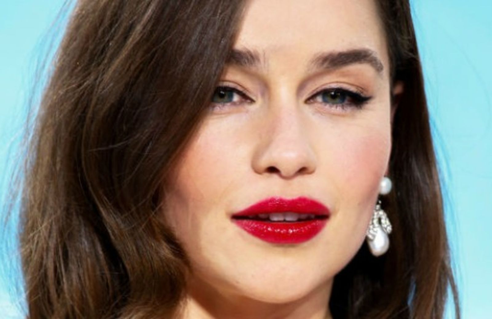 Emilia Clarke: passione rossetto - Tutte le nuances usate dall'attrice