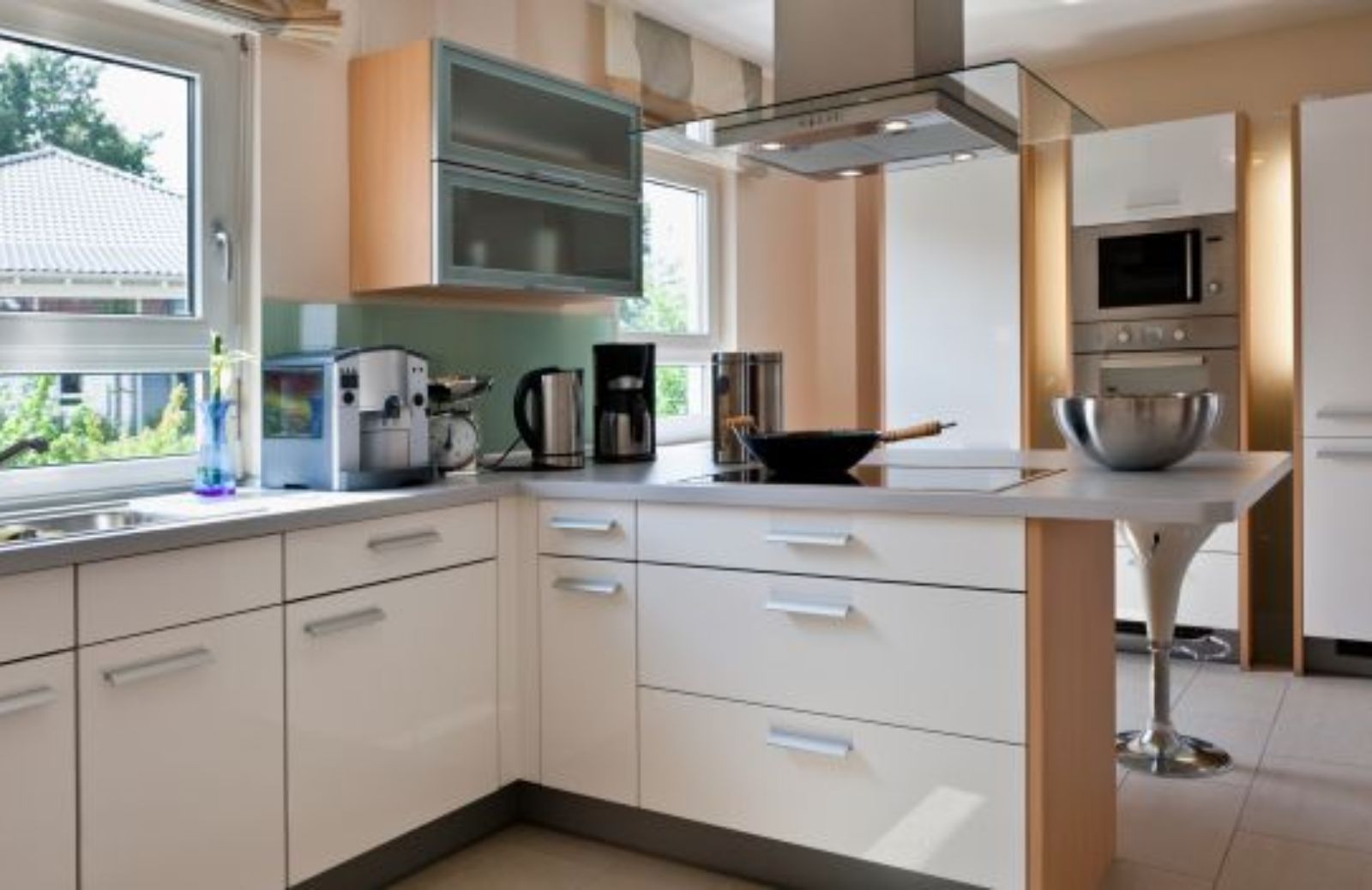 Come sfruttare al meglio lo spazio nel mobile cucina
