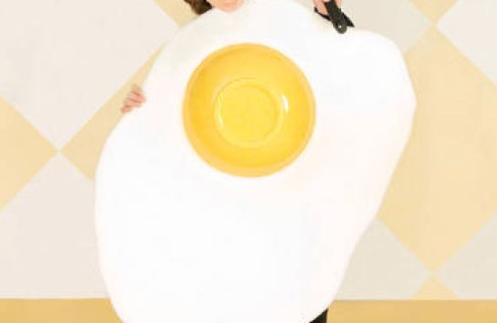 Come realizzare un costume da uovo al tegamino
