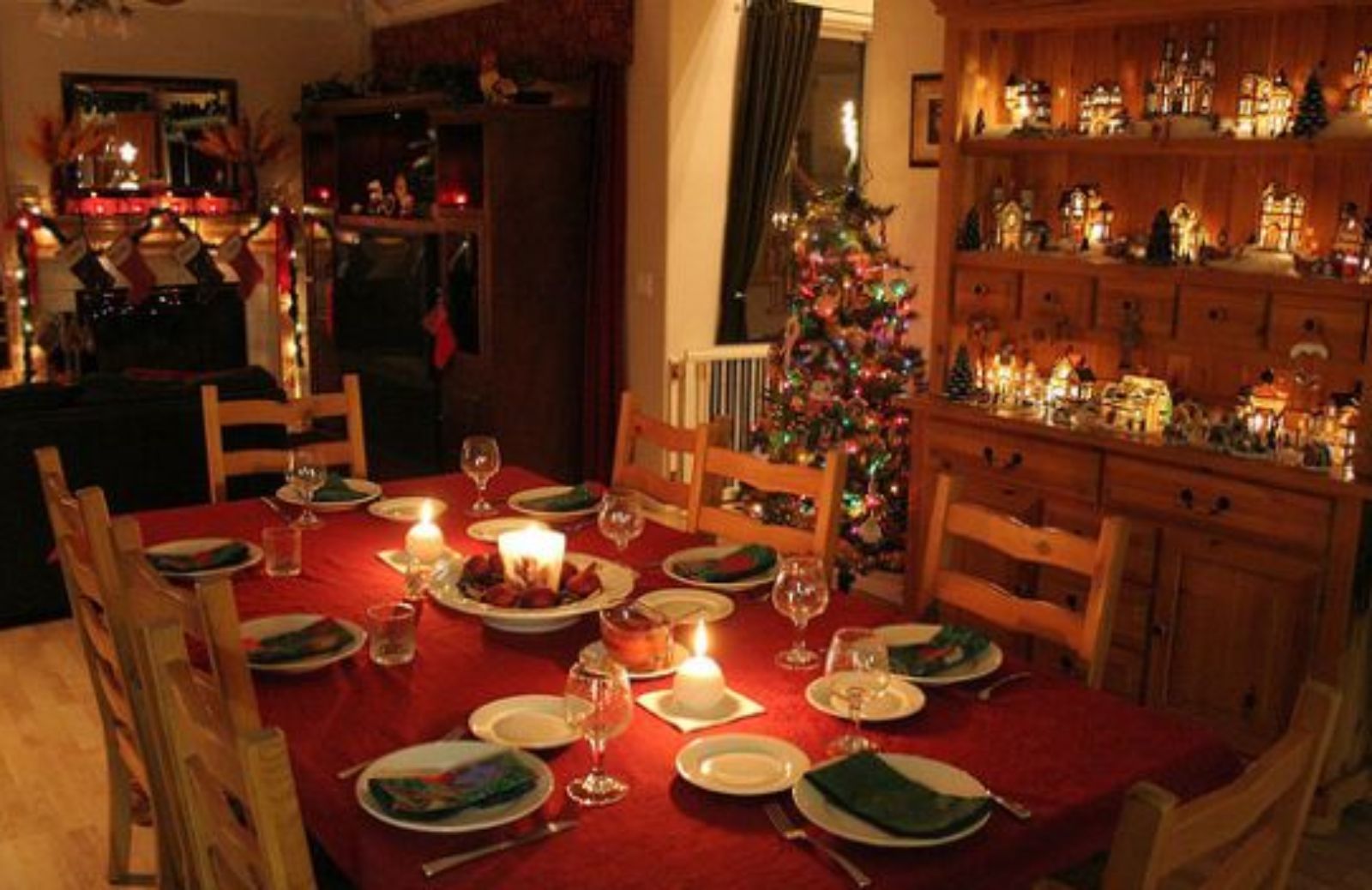 Come decorare la tavola di Natale