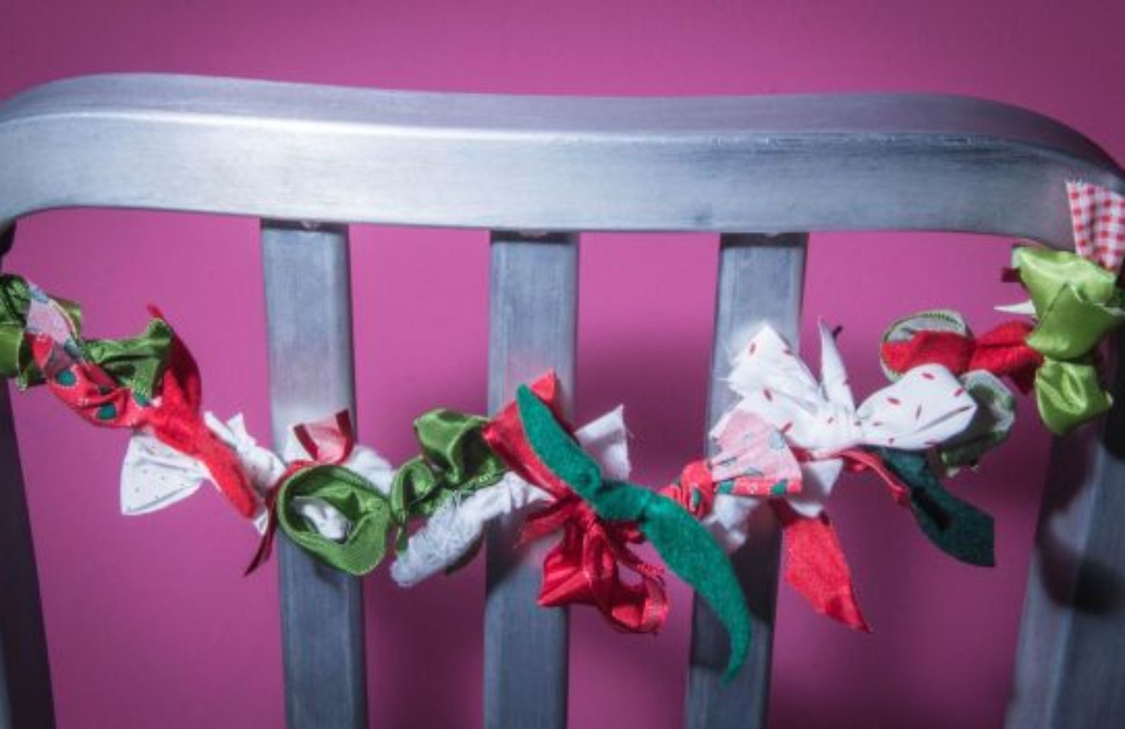 La casa di Natale: decorazioni per le tue sedie