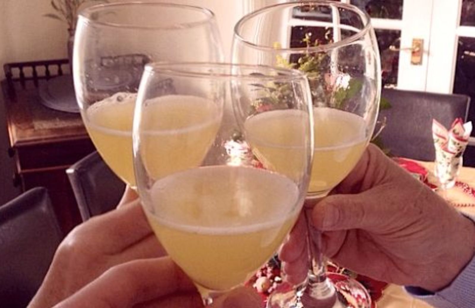 Come fare un Buck's Fizz cocktail per Capodanno