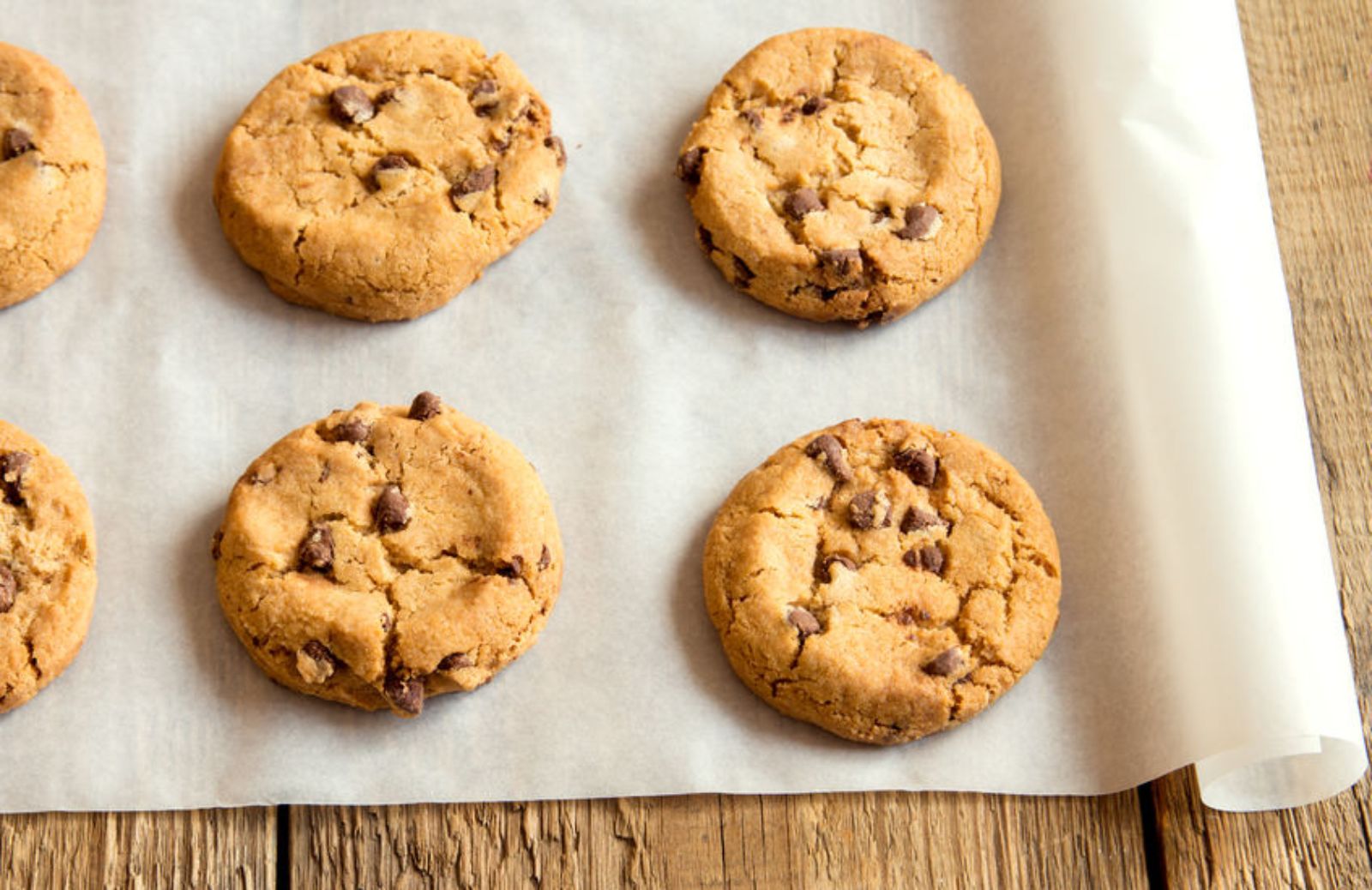 Chocolate chip cookies: la ricetta infallibile dei biscotti americani