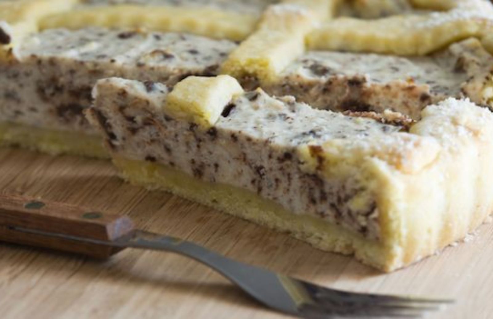 Come fare la crostata alla ricotta e cioccolato