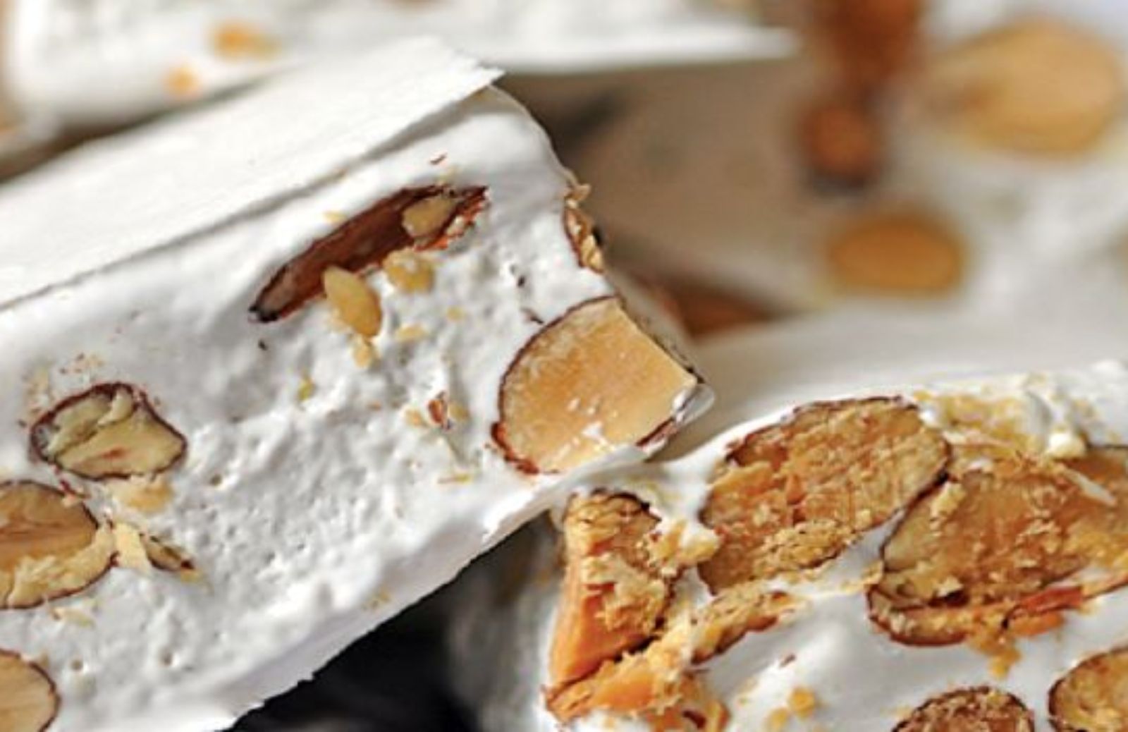 Come fare un dessert con gli avanzi del torrone