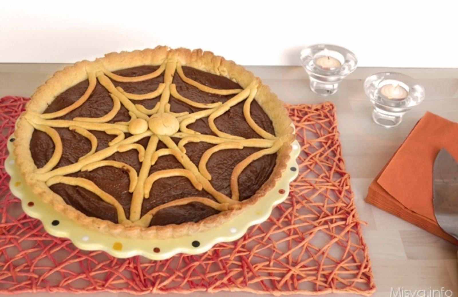 Dolci di Halloween: crostata ragnatela alla zucca