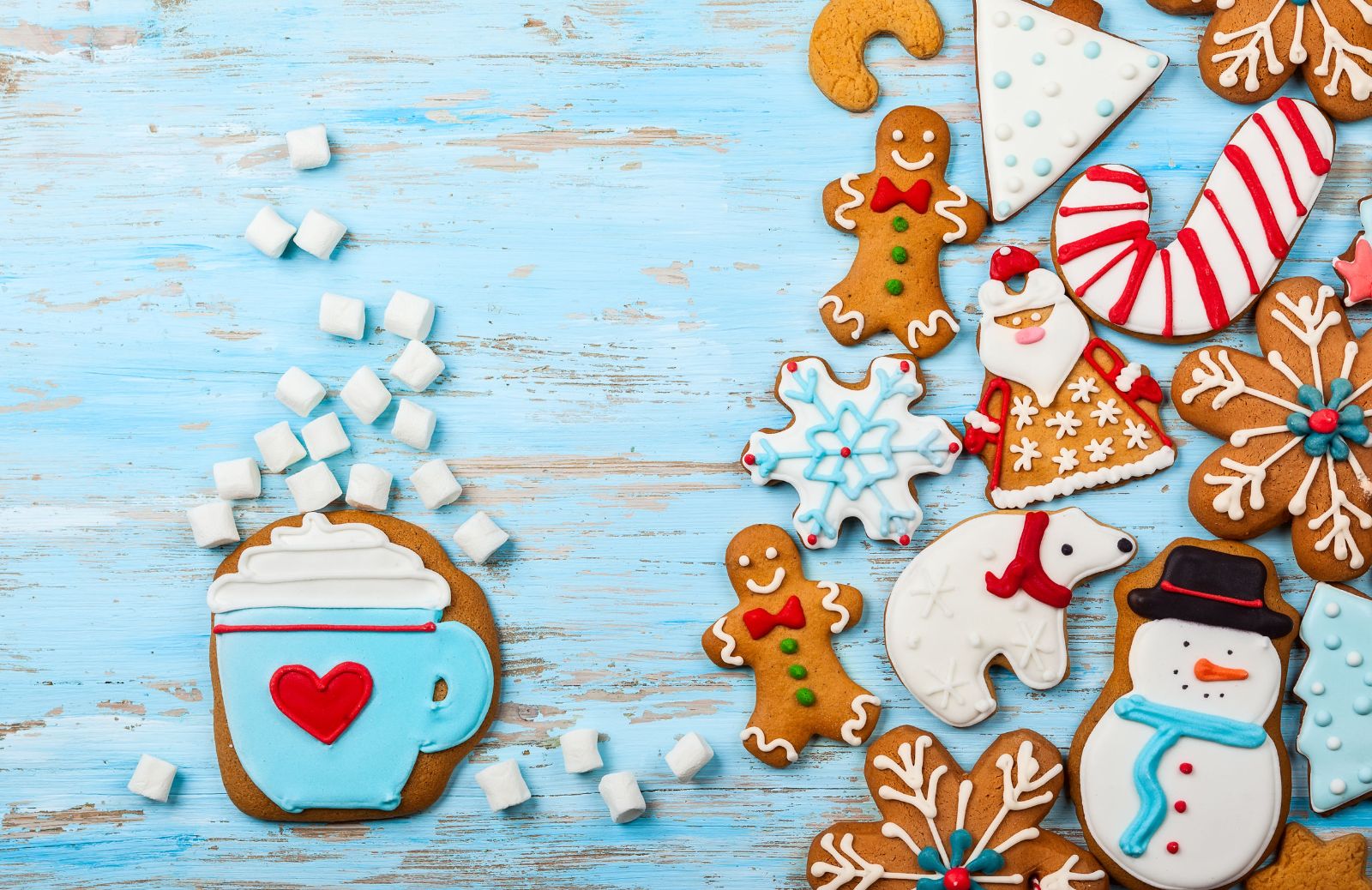 La ricetta dei biscotti di Natale decorati da regalare