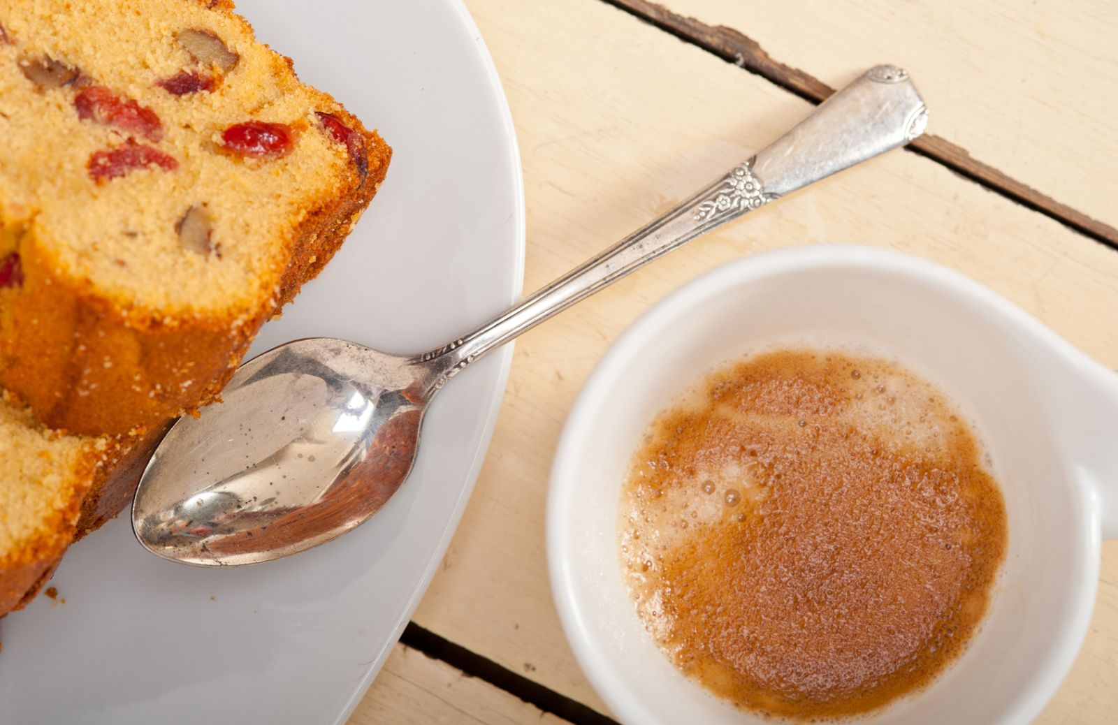 La ricetta del plumcake alle bacche di Goji per un dolce buongiorno