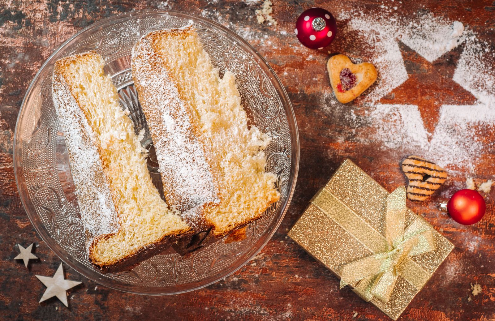 La ricetta della sbriciolata di pandoro per utilizzare gli avanzi