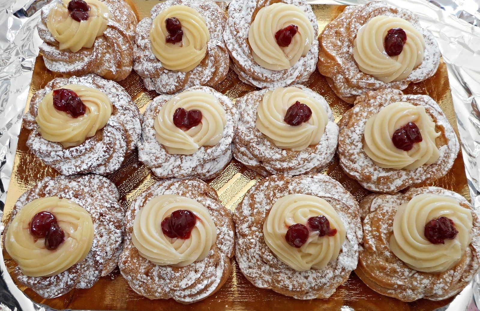 La ricetta delle zeppole di San Giuseppe con ricotta