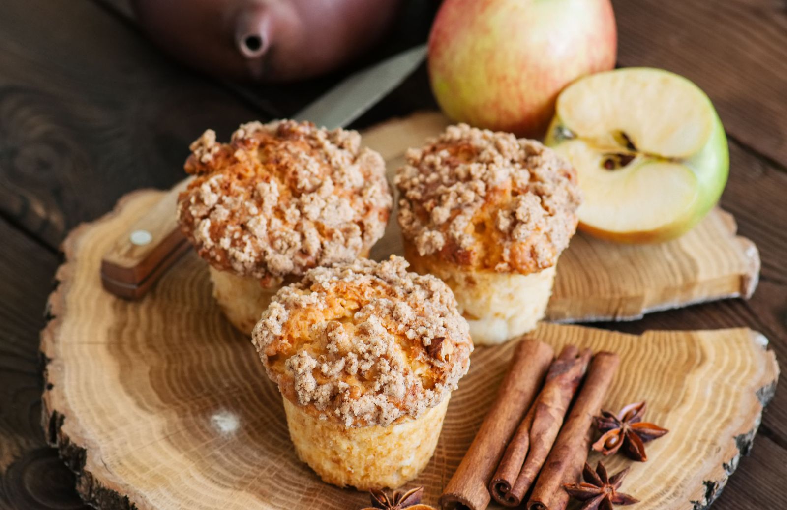 Muffin di panettone e mele, la ricetta antispreco