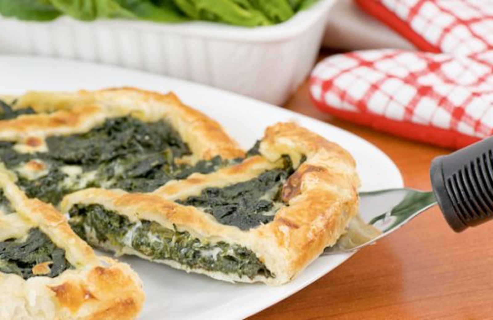 Come si fa la crostata di ricotta e spinaci