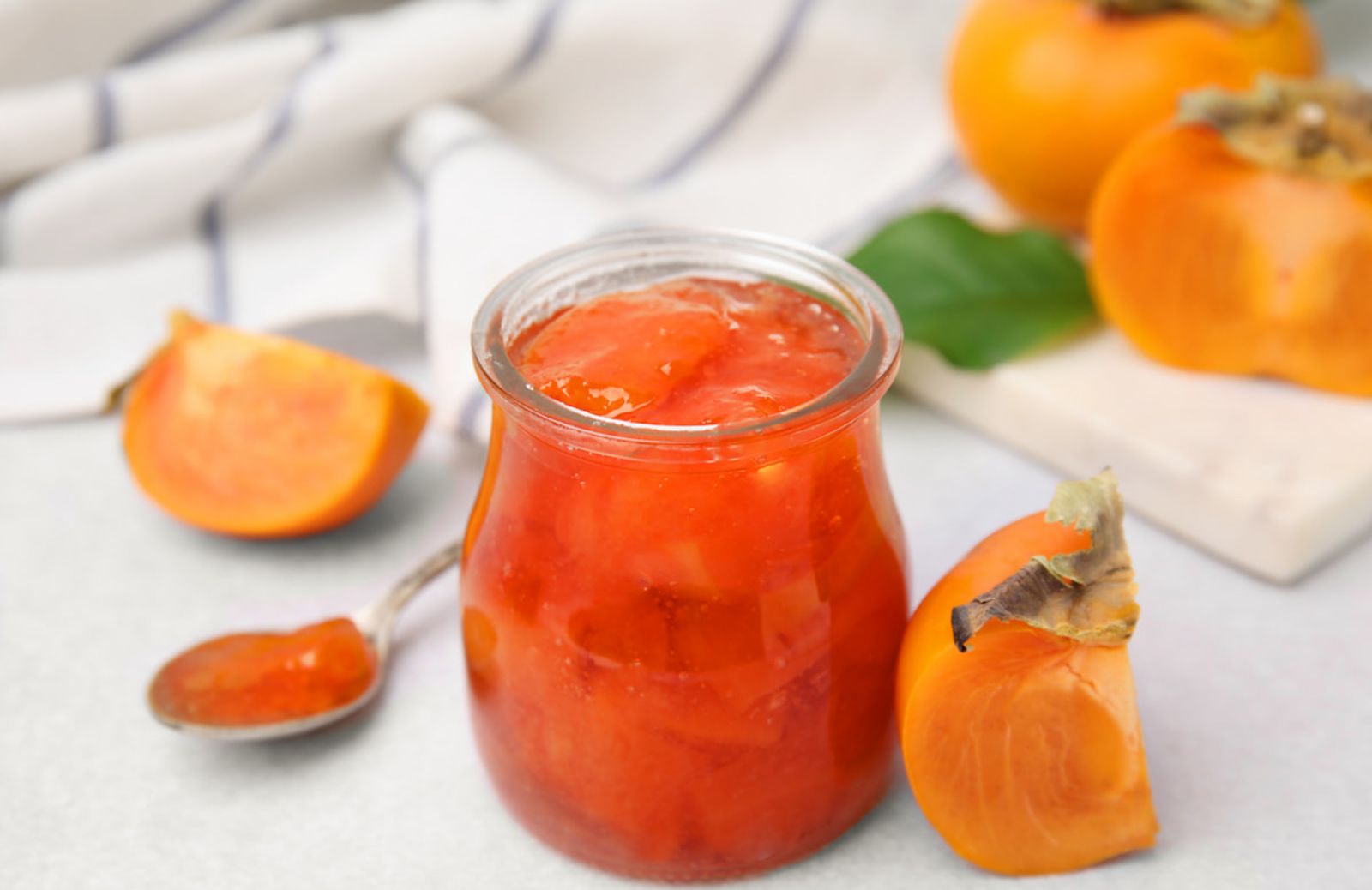 Come fare la salsa di cachi: la ricetta